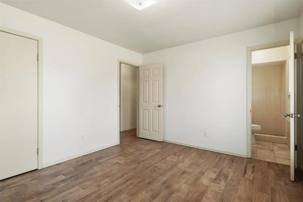 Photo 19 — 616 SW 23rd Street, Moore, OK 73160