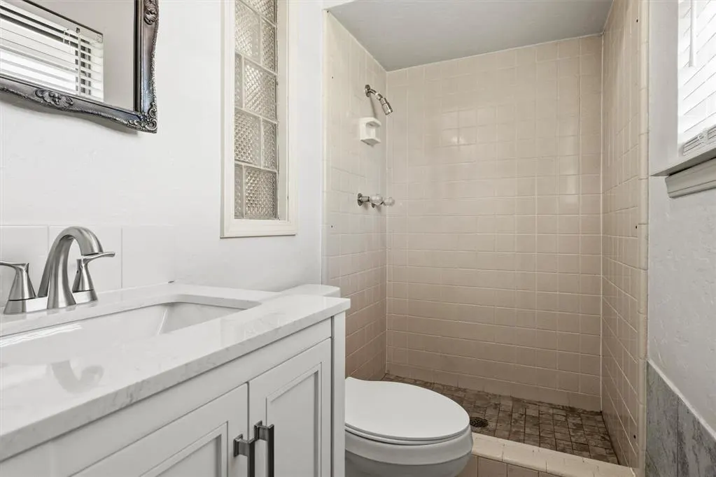 Photo 21 — 616 SW 23rd Street, Moore, OK 73160