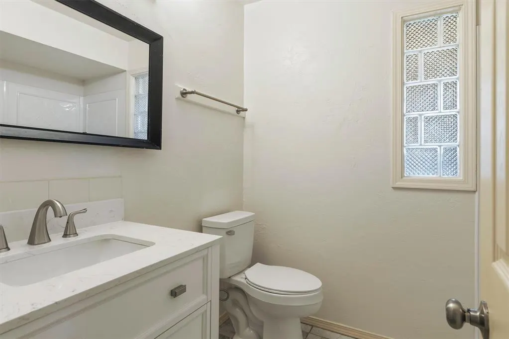 Photo 26 — 616 SW 23rd Street, Moore, OK 73160