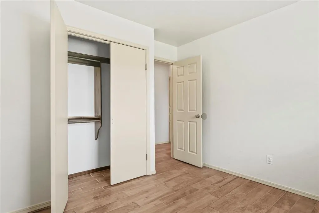Photo 30 — 616 SW 23rd Street, Moore, OK 73160