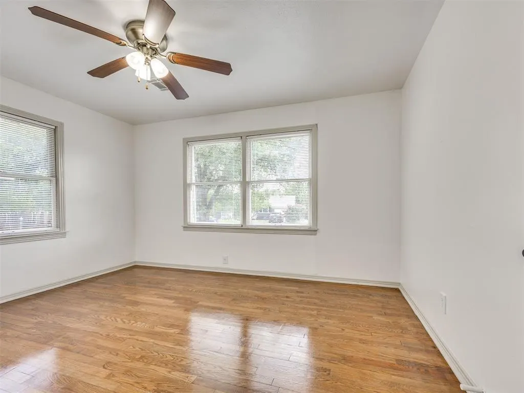 Photo 19 — 1817 Oxford Way, Oklahoma City, OK 73120
