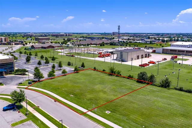 Photo 2 — 3480 Rc Luttrell Drive, Norman, OK 73072