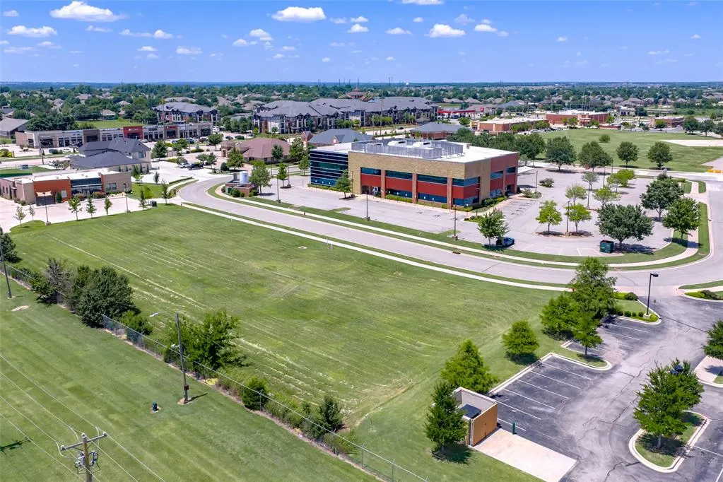 Photo 15 — 3480 Rc Luttrell Drive, Norman, OK 73072