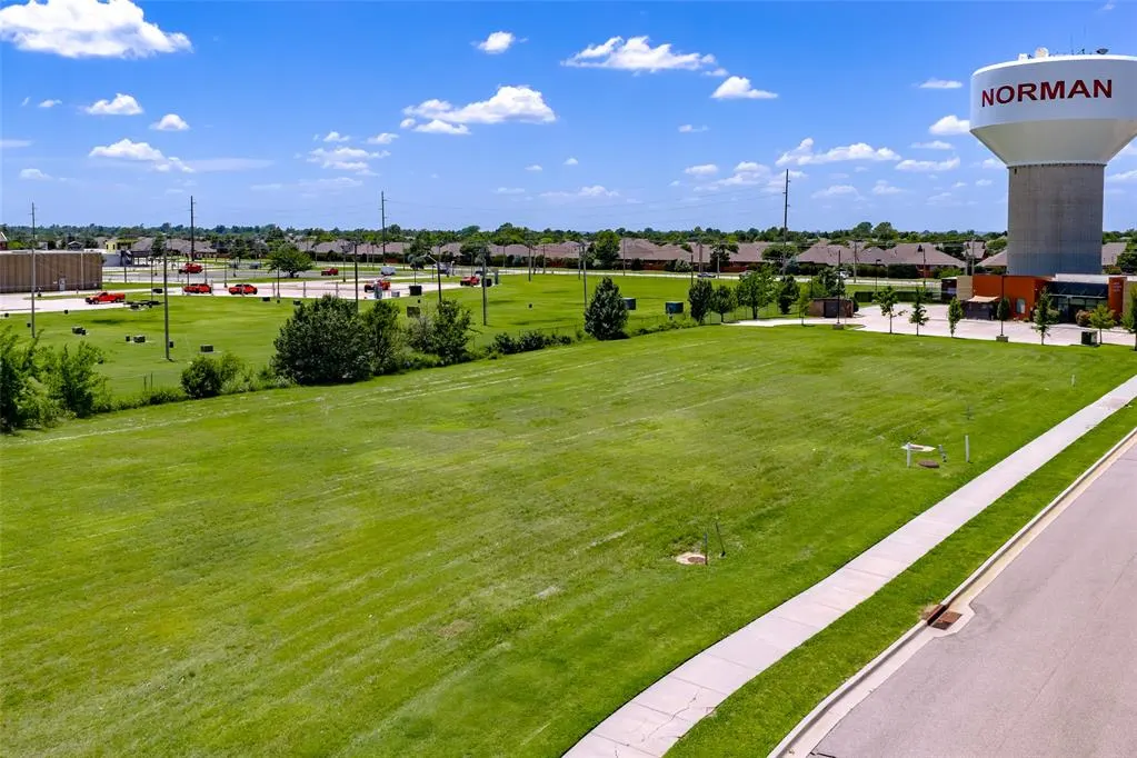 Photo 17 — 3480 Rc Luttrell Drive, Norman, OK 73072