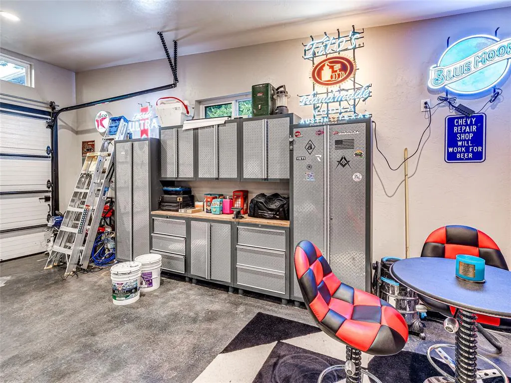 Photo 37 — 2824 Guilford Lane, Oklahoma City, OK 73120