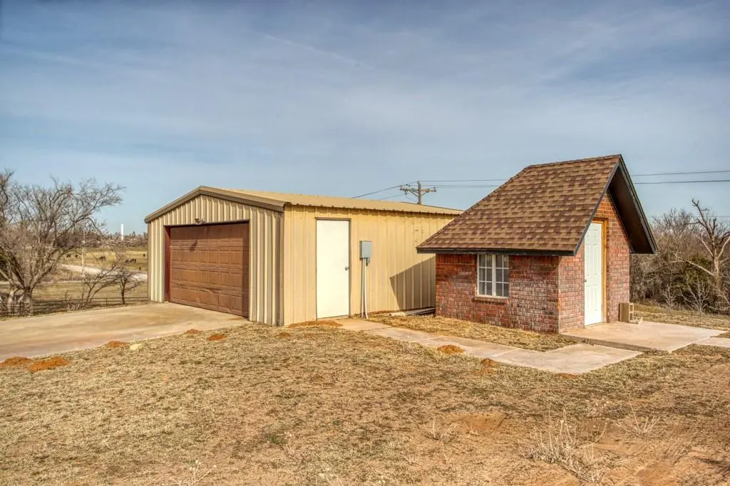 Photo 46 — 13788 N 2860 Road, Dover, OK 73734