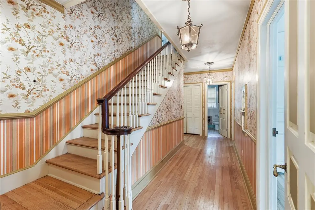 Photo 14 — 422 S Highland Street, Ada, OK 74820
