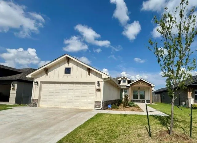 Photo 5 — 709 Caladium Drive, Yukon, OK 73099
