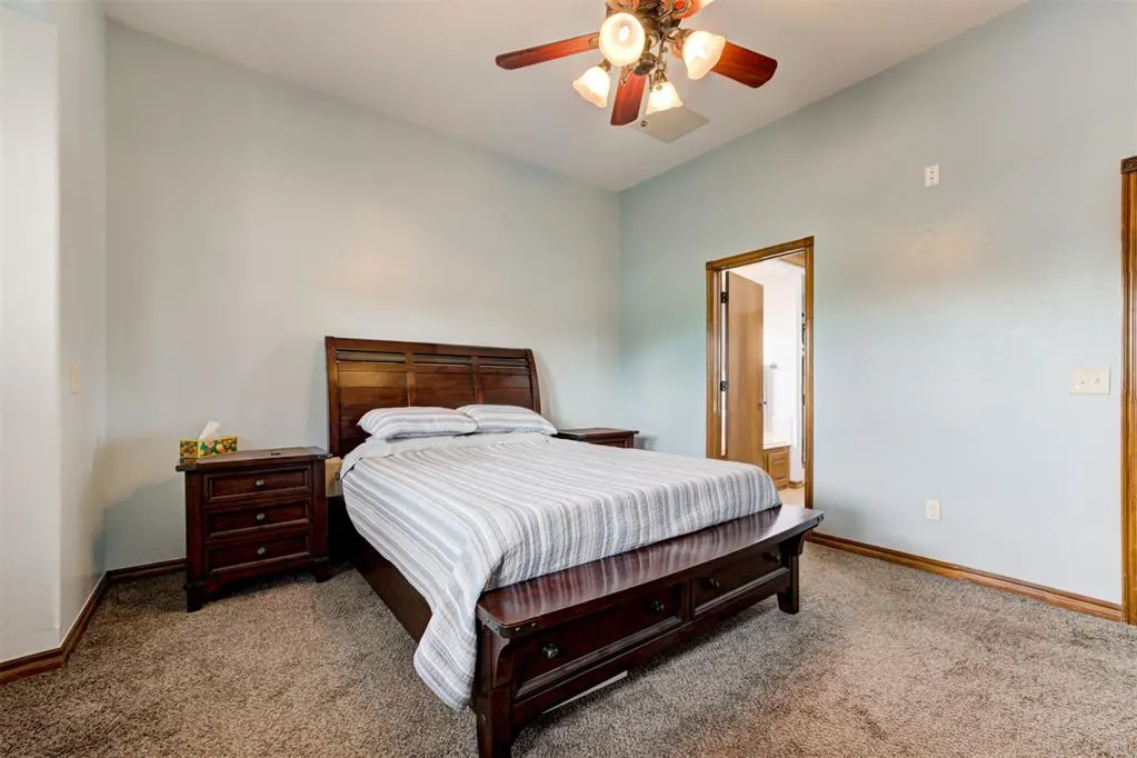 Photo 18 — 1942 County Road 1212, Tuttle, OK 73089