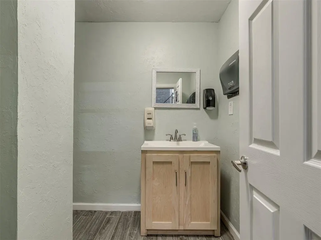 Photo 20 — 700 SE Binkley Street, Oklahoma City, OK 73129