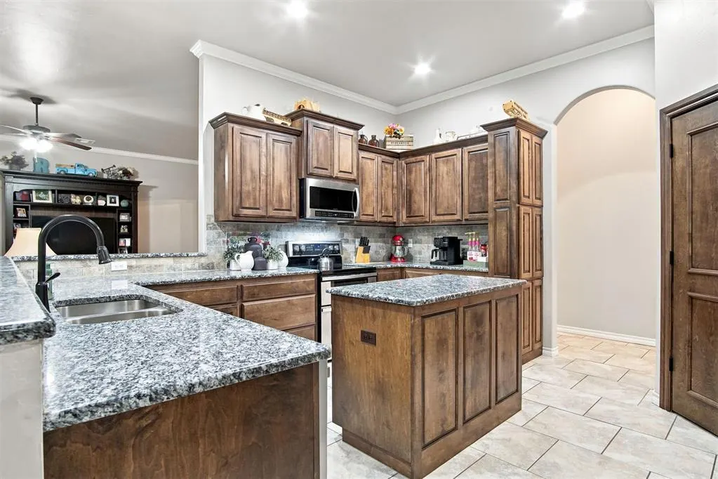 Photo 14 — 7951 NE 96th Avenue, Norman, OK 73026