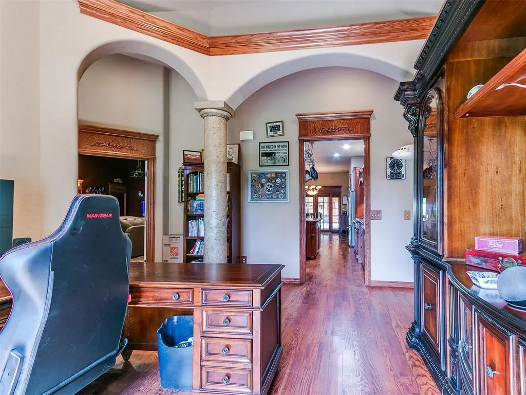 Photo 8 — 114 Bumgarner Avenue, Norman, OK 73026