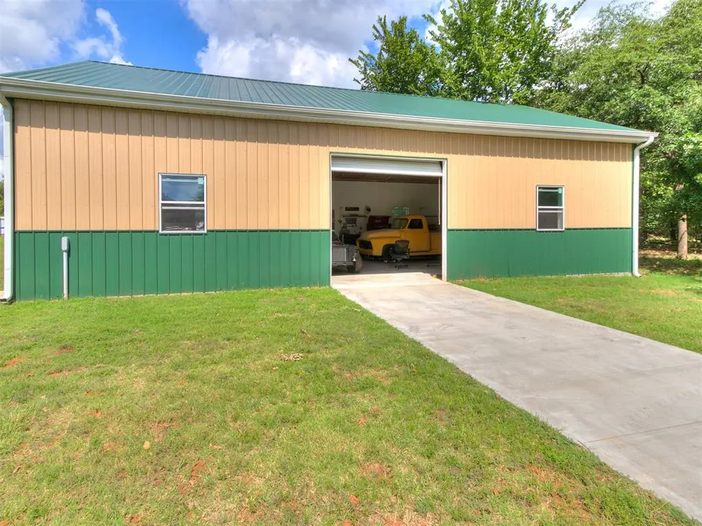 Photo 43 — 114 Bumgarner Avenue, Norman, OK 73026