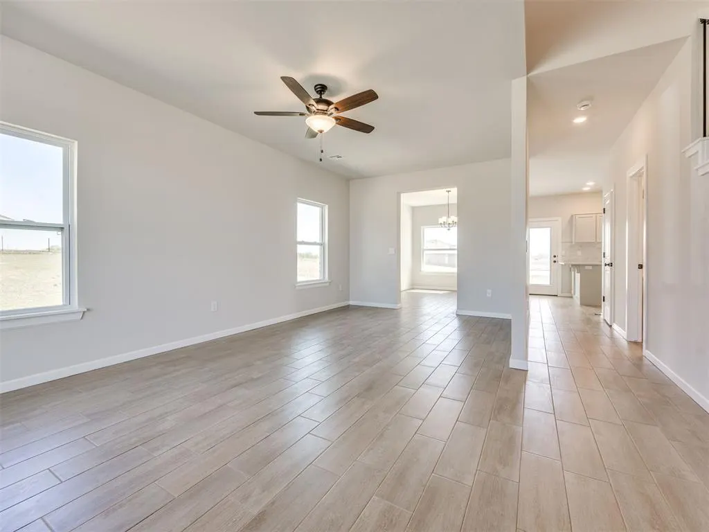 Photo 3 — 4108 Lynford Lane, Norman, OK 73026