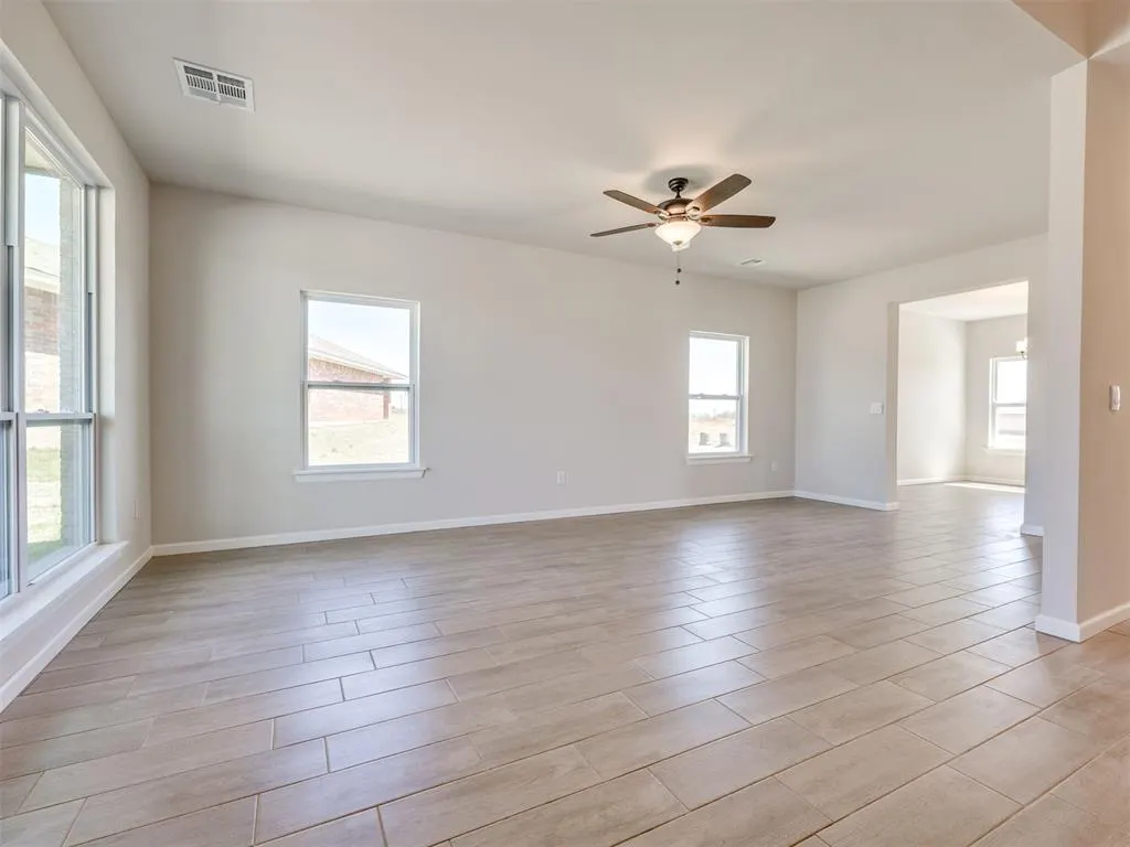 Photo 4 — 4108 Lynford Lane, Norman, OK 73026