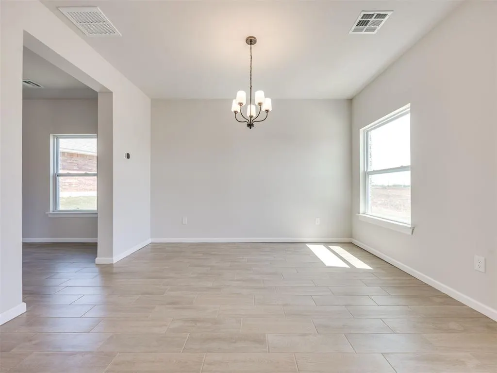 Photo 6 — 4108 Lynford Lane, Norman, OK 73026