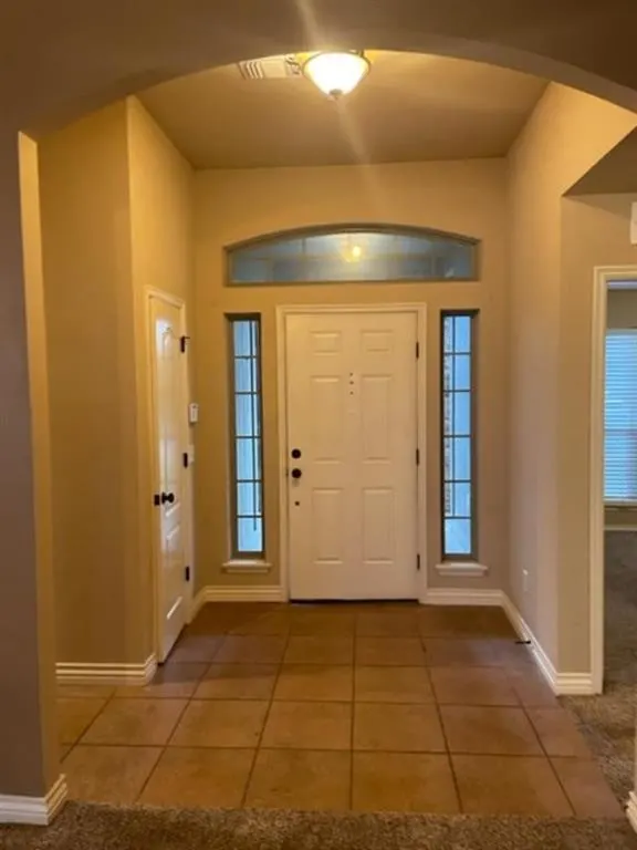 Photo 3 — 401 Durkee Road, Yukon, OK 73099