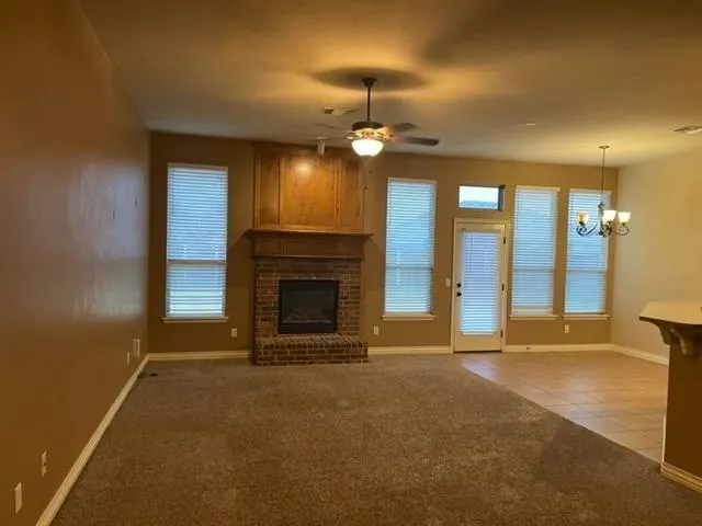 Photo 4 — 401 Durkee Road, Yukon, OK 73099