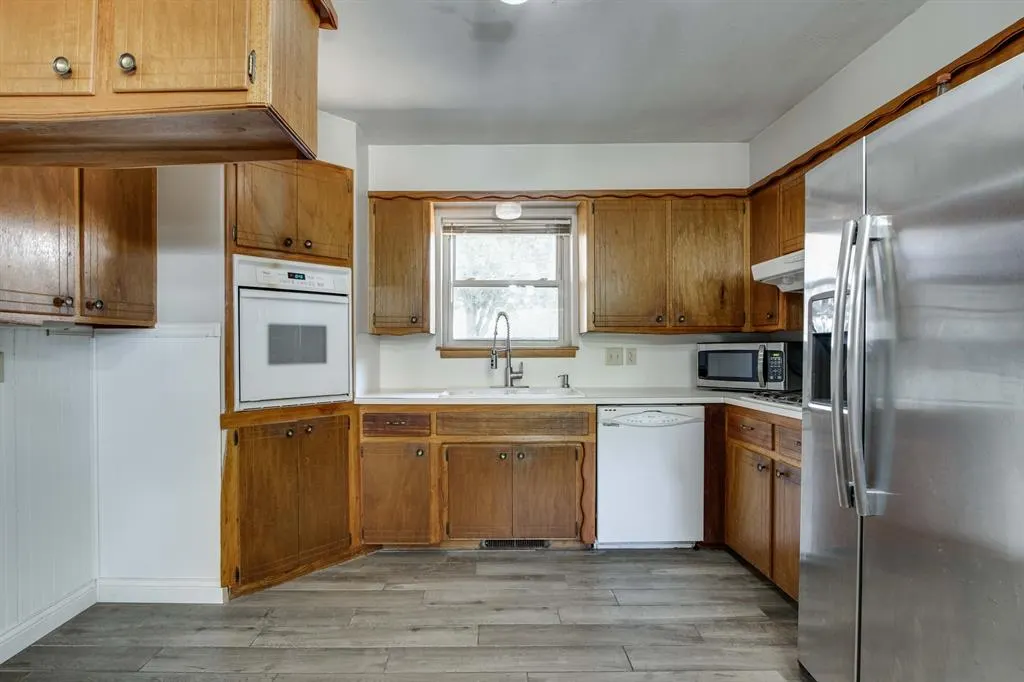 Photo 16 — 1301 Queensboro Place, Yukon, OK 73099