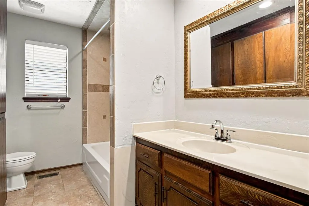 Photo 20 — 2412 Apple Way, Edmond, OK 73013