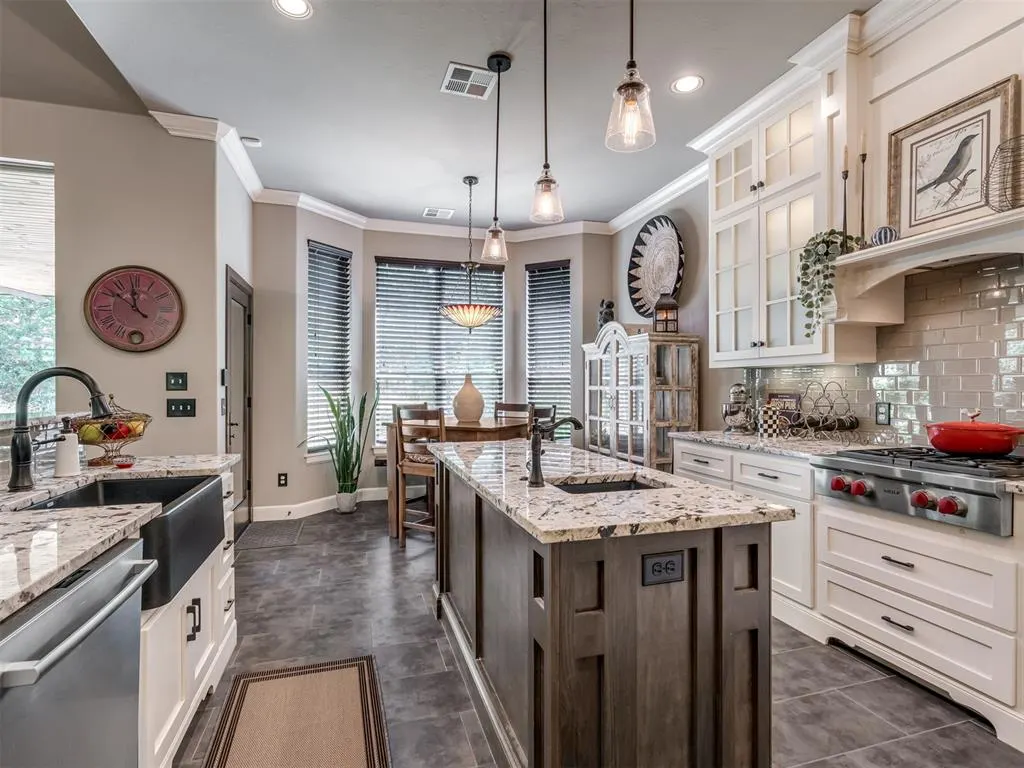Photo 11 — 3100 Walking Woods Trail, Jones, OK 73049