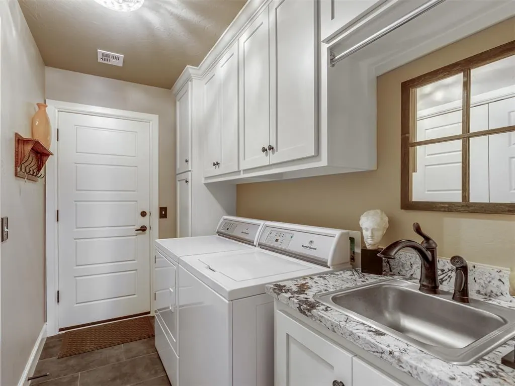 Photo 30 — 3100 Walking Woods Trail, Jones, OK 73049