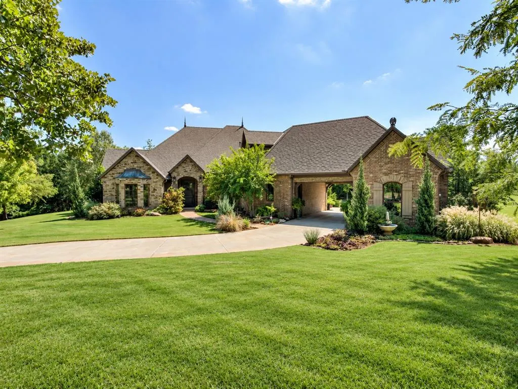 Front exterior — 3100 Walking Woods Trail, Jones, OK 73049