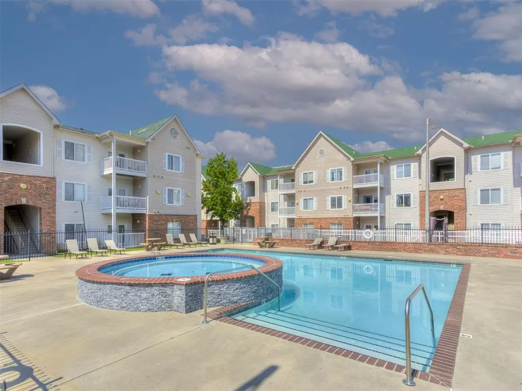 Photo 44 — 2200 Classen Boulevard 14-133, Norman, OK 73071