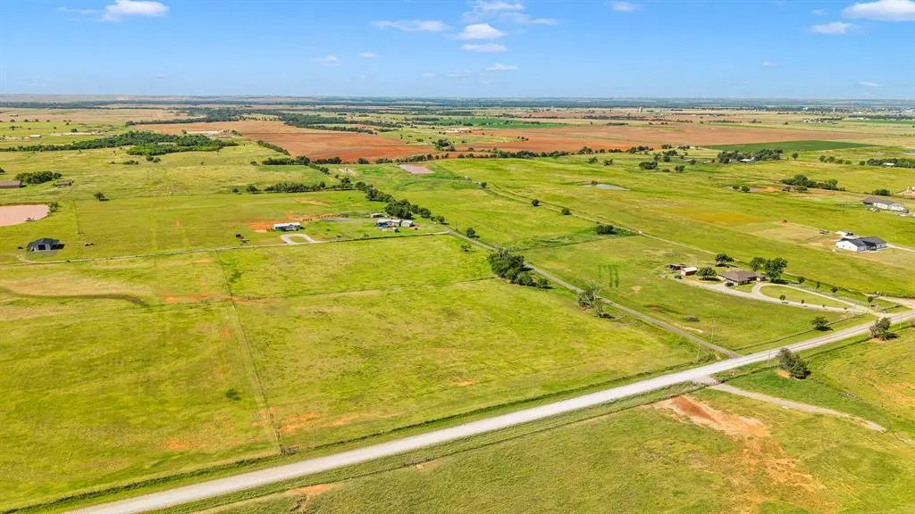 Photo 3 — 18850 SW 44th Street, El Reno, OK 73036