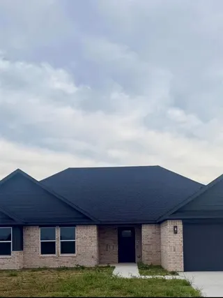 Sold home at 514 Brentain Lane