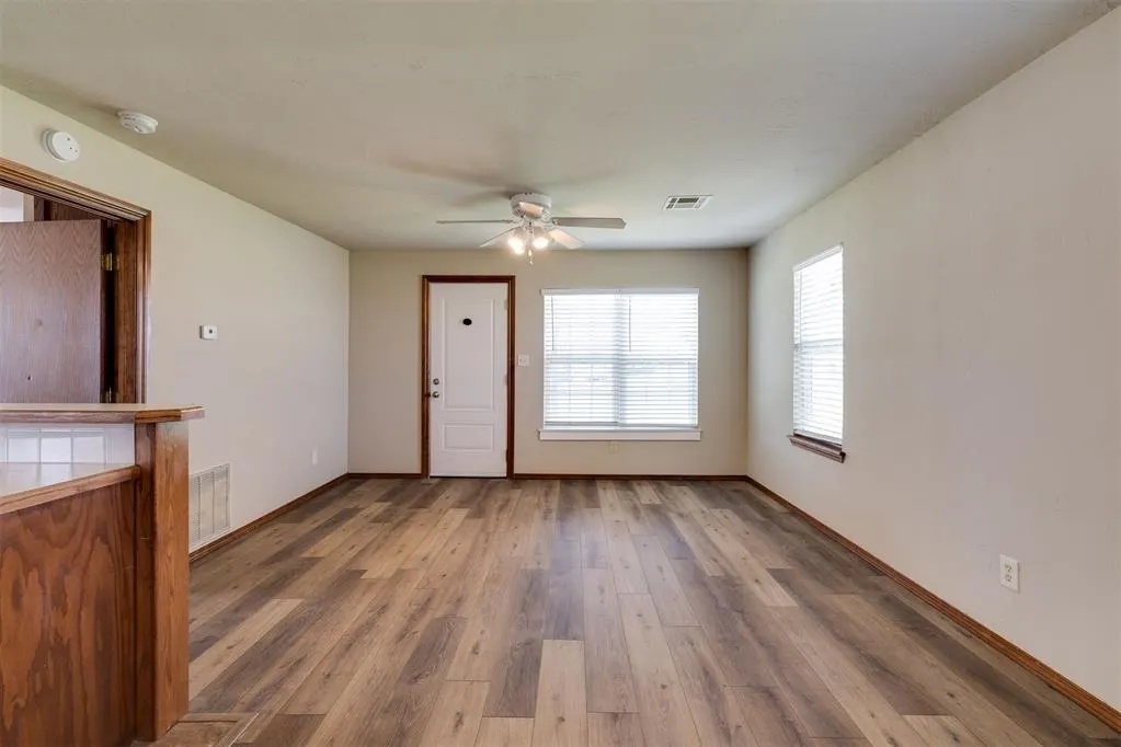 Photo 9 — 5821 NW 29th Street, Oklahoma City, OK 73127