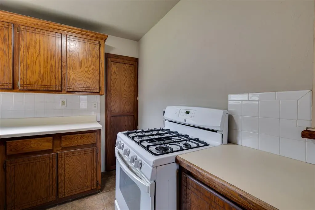 Photo 13 — 5821 NW 29th Street, Oklahoma City, OK 73127