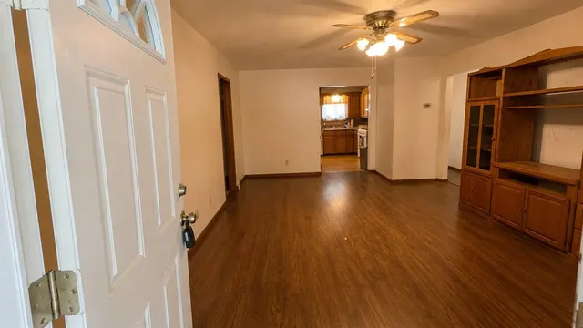Photo 2 — 615 W 1st Street, Edmond, OK 73003