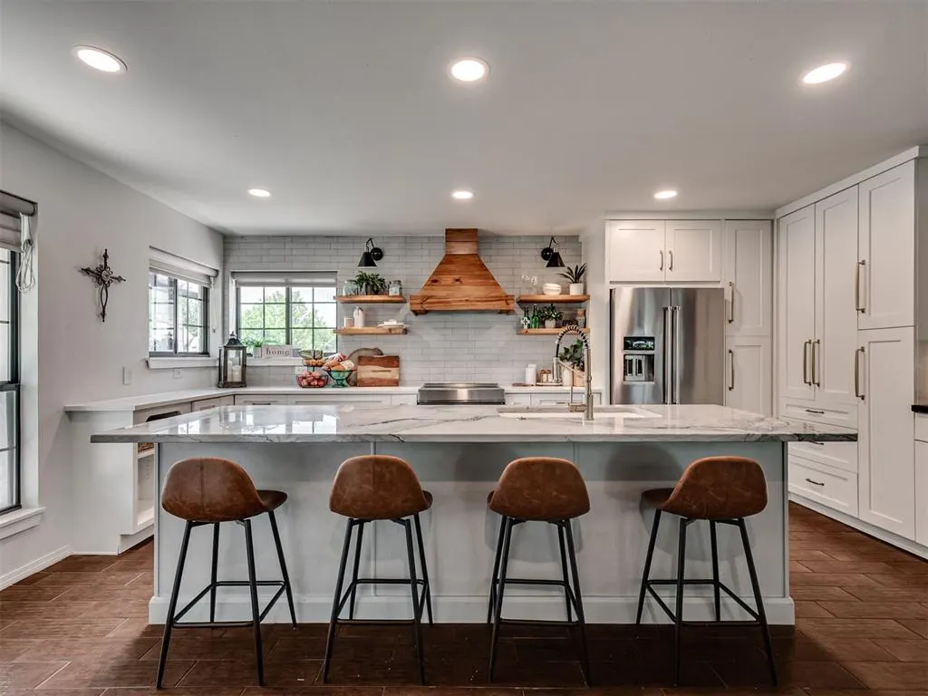 Photo 6 — 800 Rock Hollow Road, Edmond, OK 73034