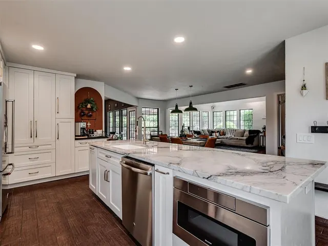 Photo 8 — 800 Rock Hollow Road, Edmond, OK 73034