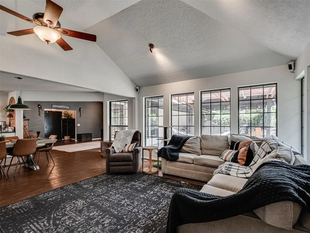 Photo 14 — 800 Rock Hollow Road, Edmond, OK 73034