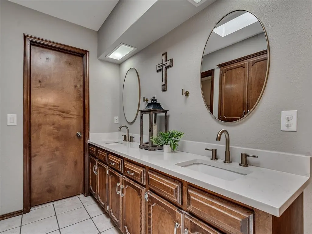 Photo 17 — 800 Rock Hollow Road, Edmond, OK 73034