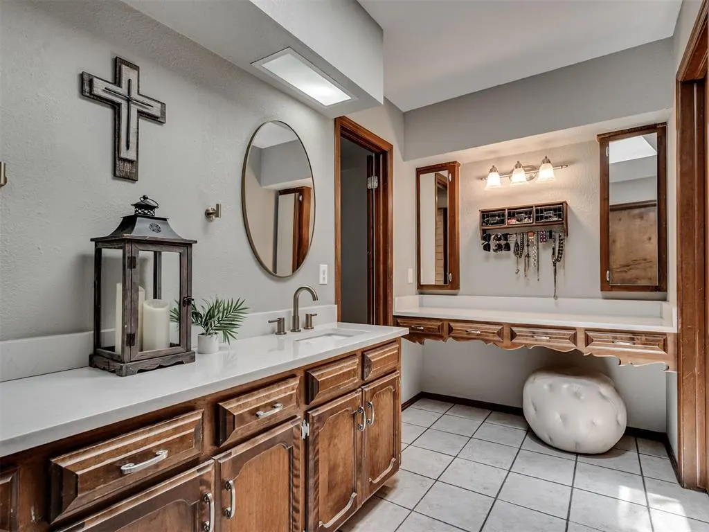 Photo 18 — 800 Rock Hollow Road, Edmond, OK 73034