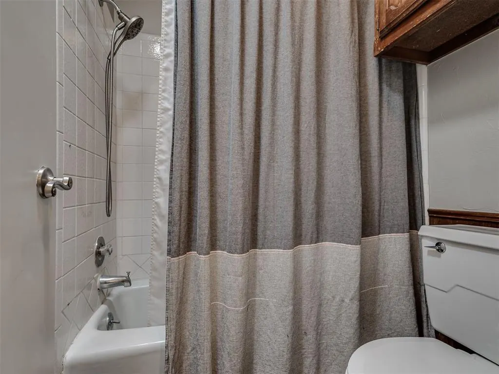 Photo 23 — 800 Rock Hollow Road, Edmond, OK 73034