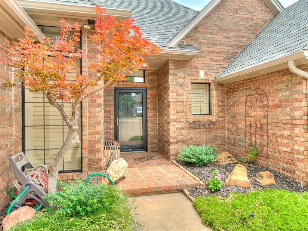 Photo 9 — 13520 Red Cedar Drive, Oklahoma City, OK 73131