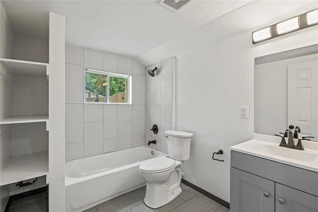 Photo 9 — 2136 SW 23rd Street, Oklahoma City, OK 73108