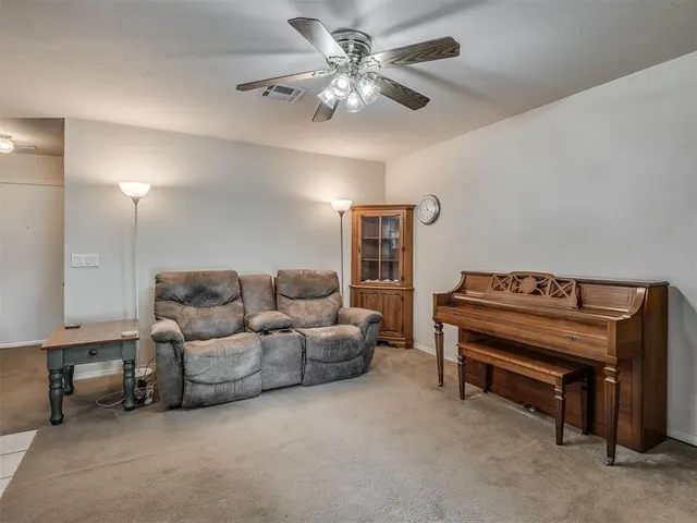 Photo 4 — 223 W 5th Street, Edmond, OK 73003