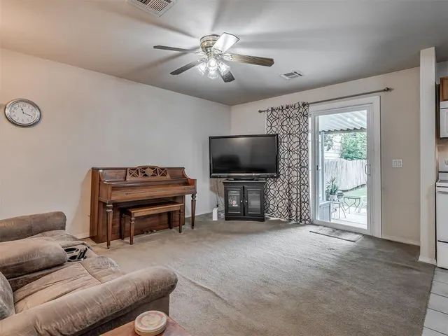 Photo 5 — 223 W 5th Street, Edmond, OK 73003