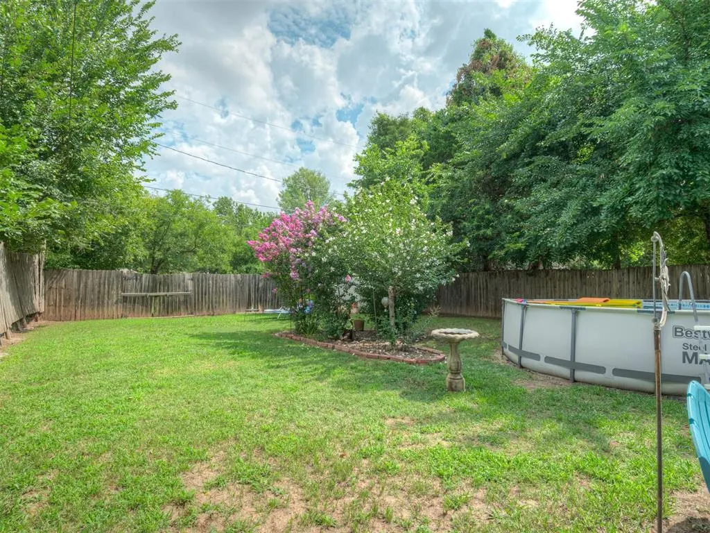 Photo 32 — 223 W 5th Street, Edmond, OK 73003