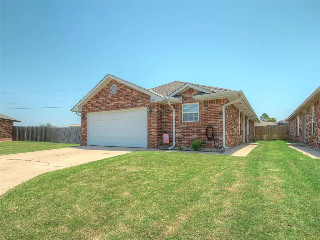 Photo 3 — 500 SW 38th Terrace, Oklahoma City, OK 73160