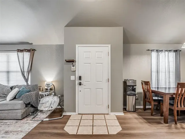 Photo 6 — 500 SW 38th Terrace, Oklahoma City, OK 73160