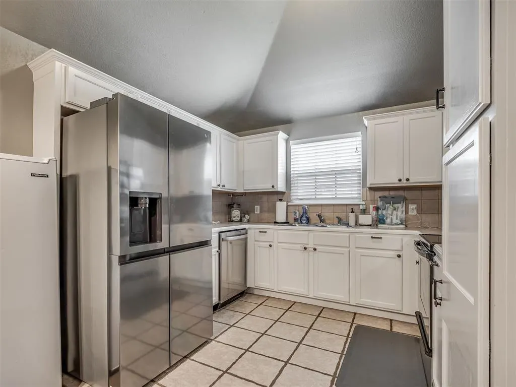 Photo 13 — 500 SW 38th Terrace, Oklahoma City, OK 73160
