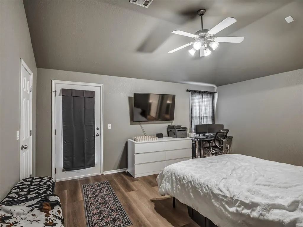 Photo 21 — 500 SW 38th Terrace, Oklahoma City, OK 73160