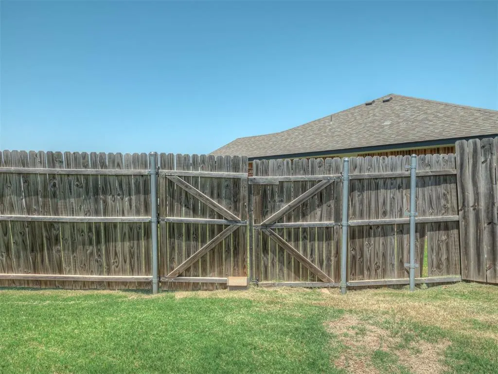 Photo 41 — 500 SW 38th Terrace, Oklahoma City, OK 73160