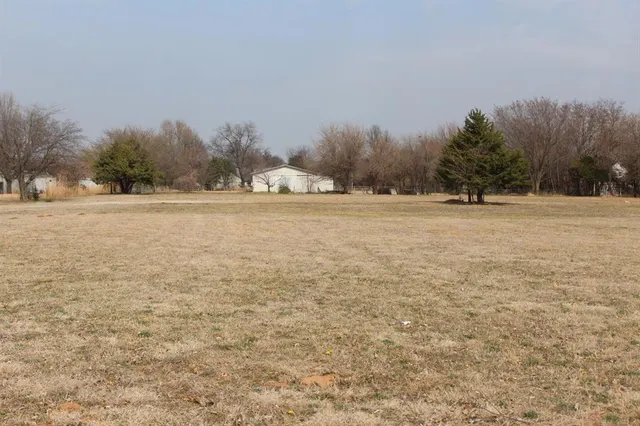 Photo 7 — 18477 320th Street, Norman, OK 73072